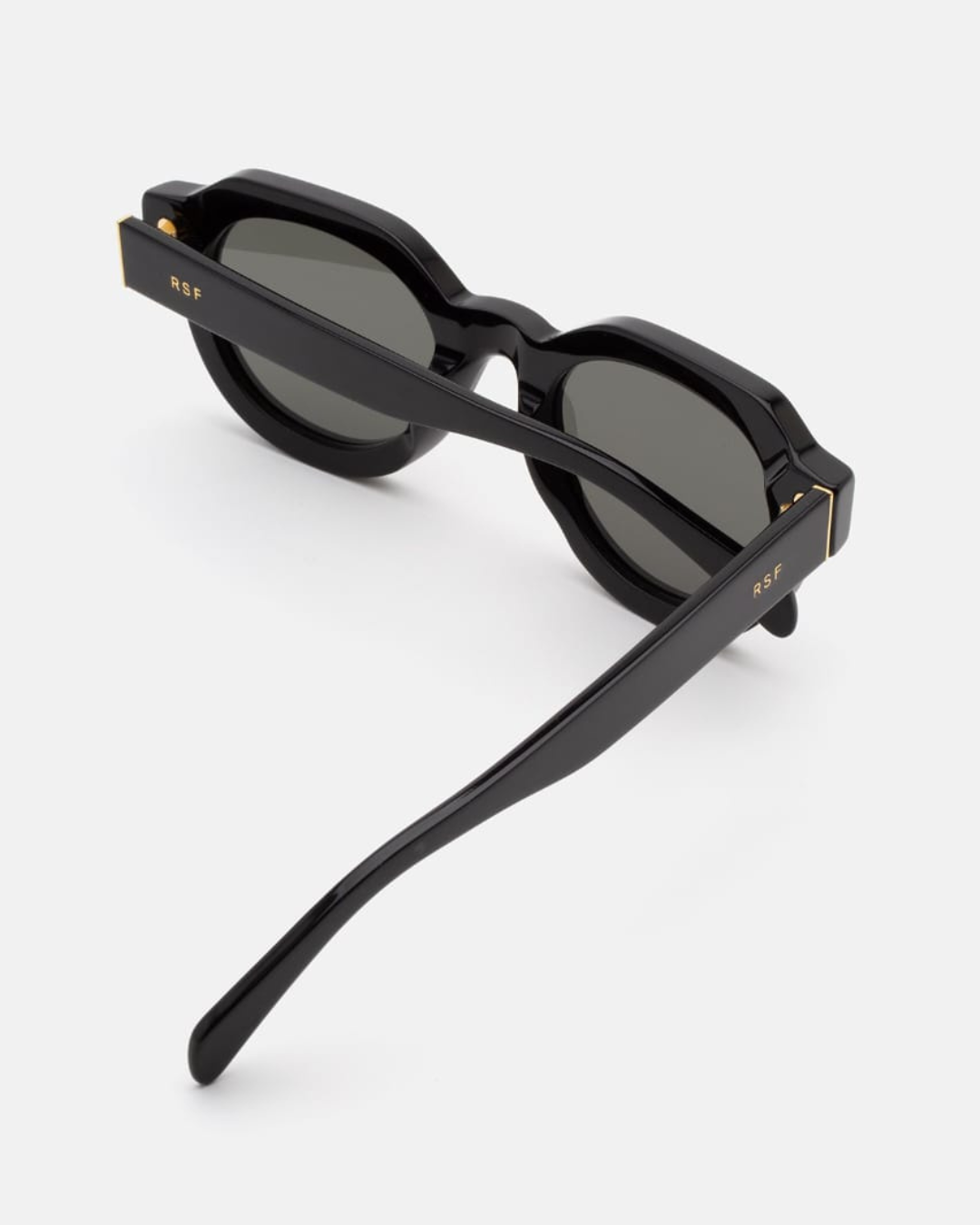 Vostro Black