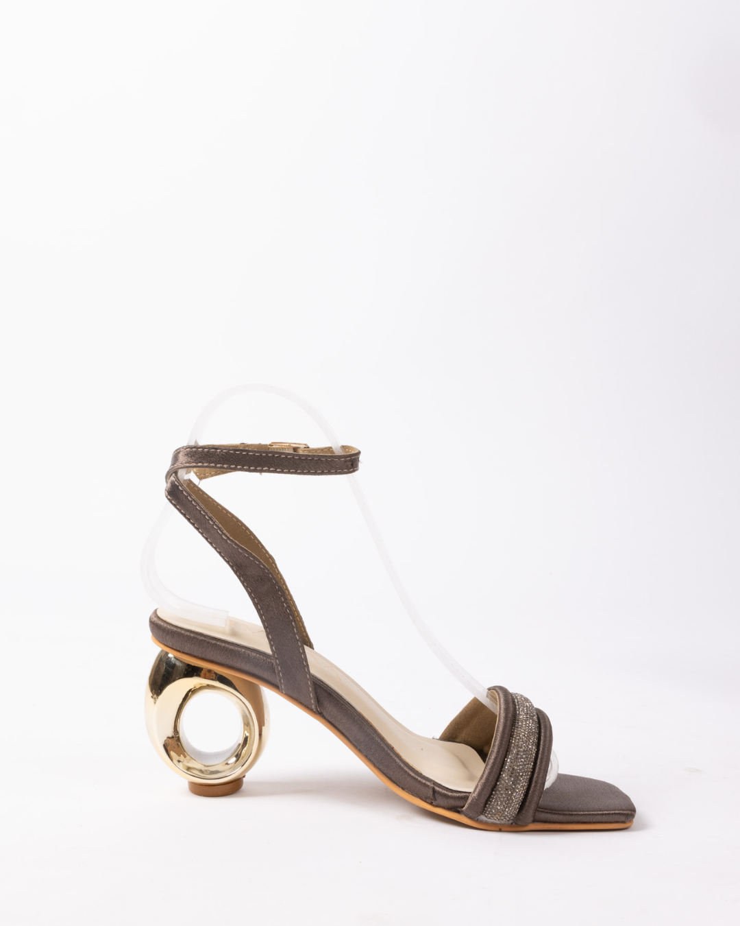Puffy Diamond strap High heel