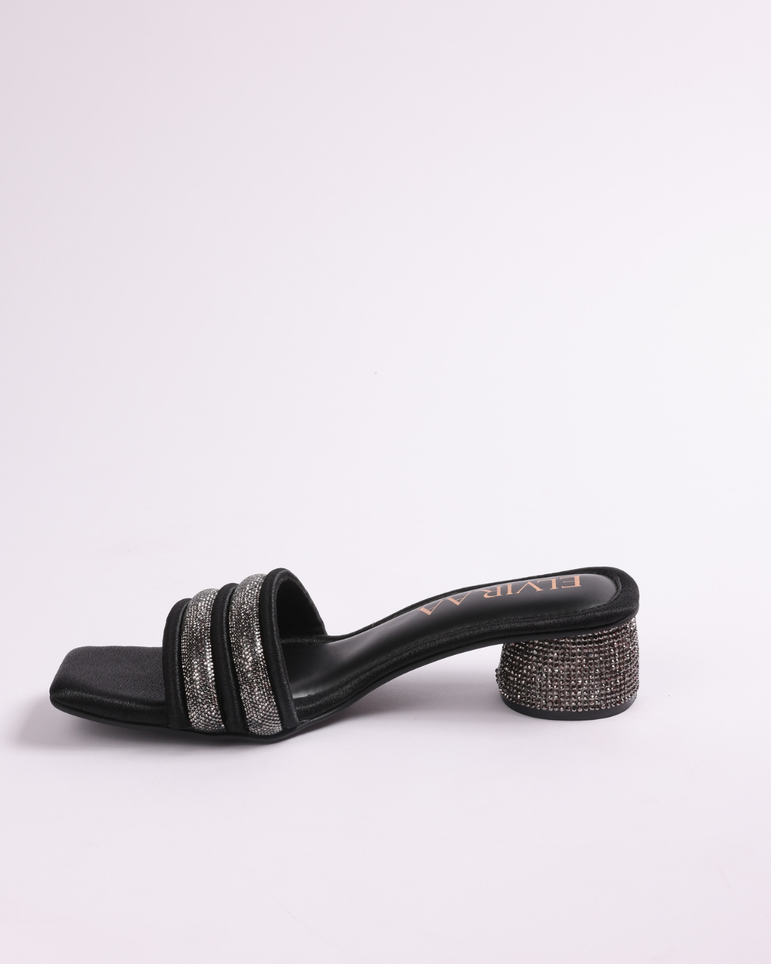 Puffy Diamond strap block heels 3