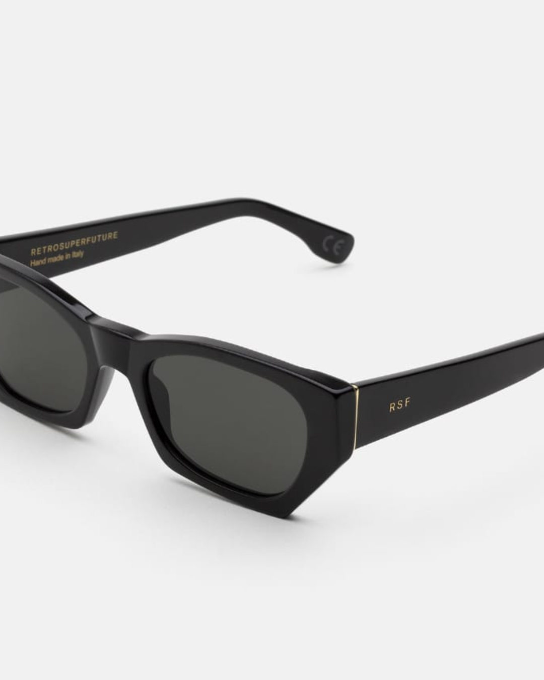 Amata Black