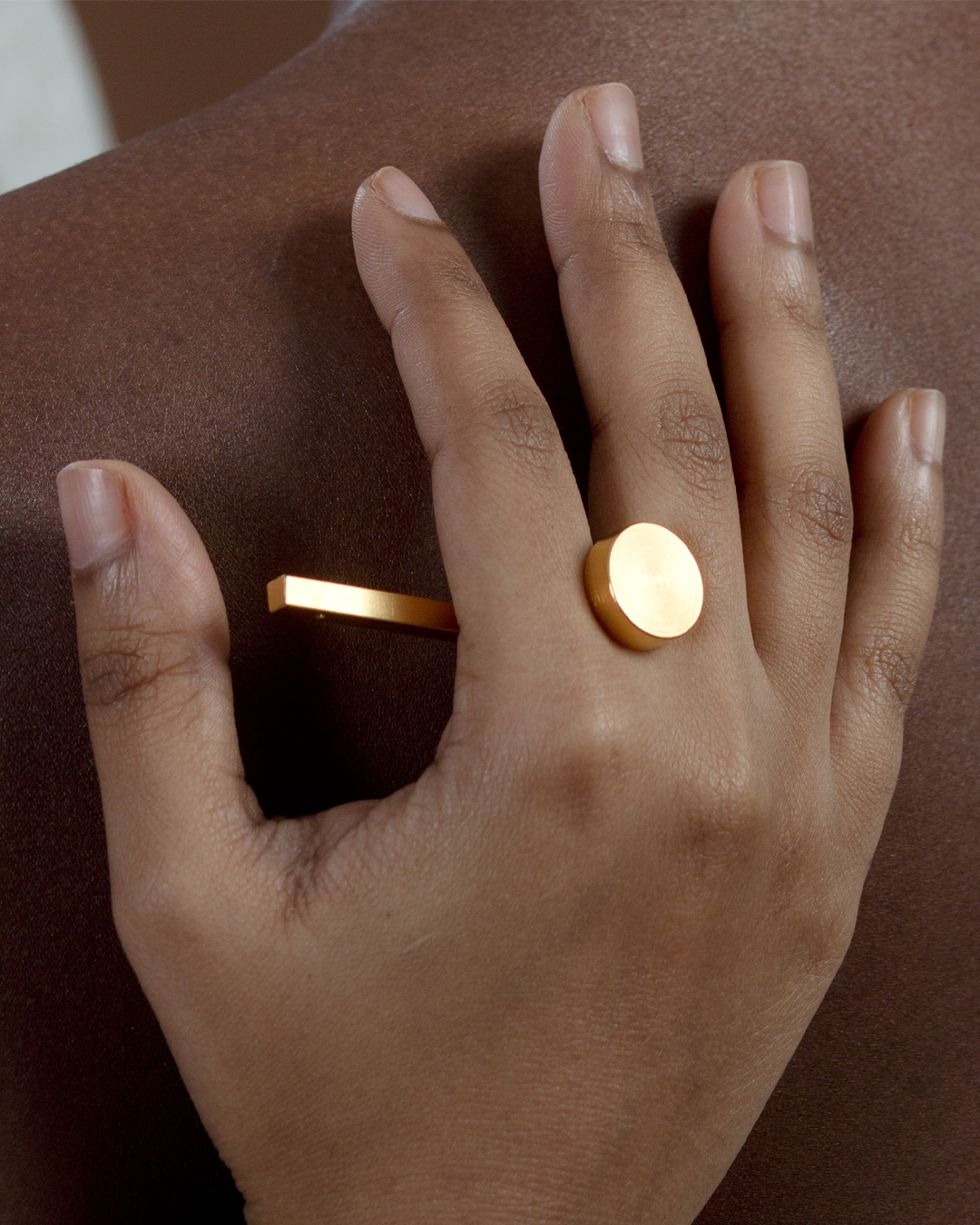 BAR CIRCLE MACHINATION RING