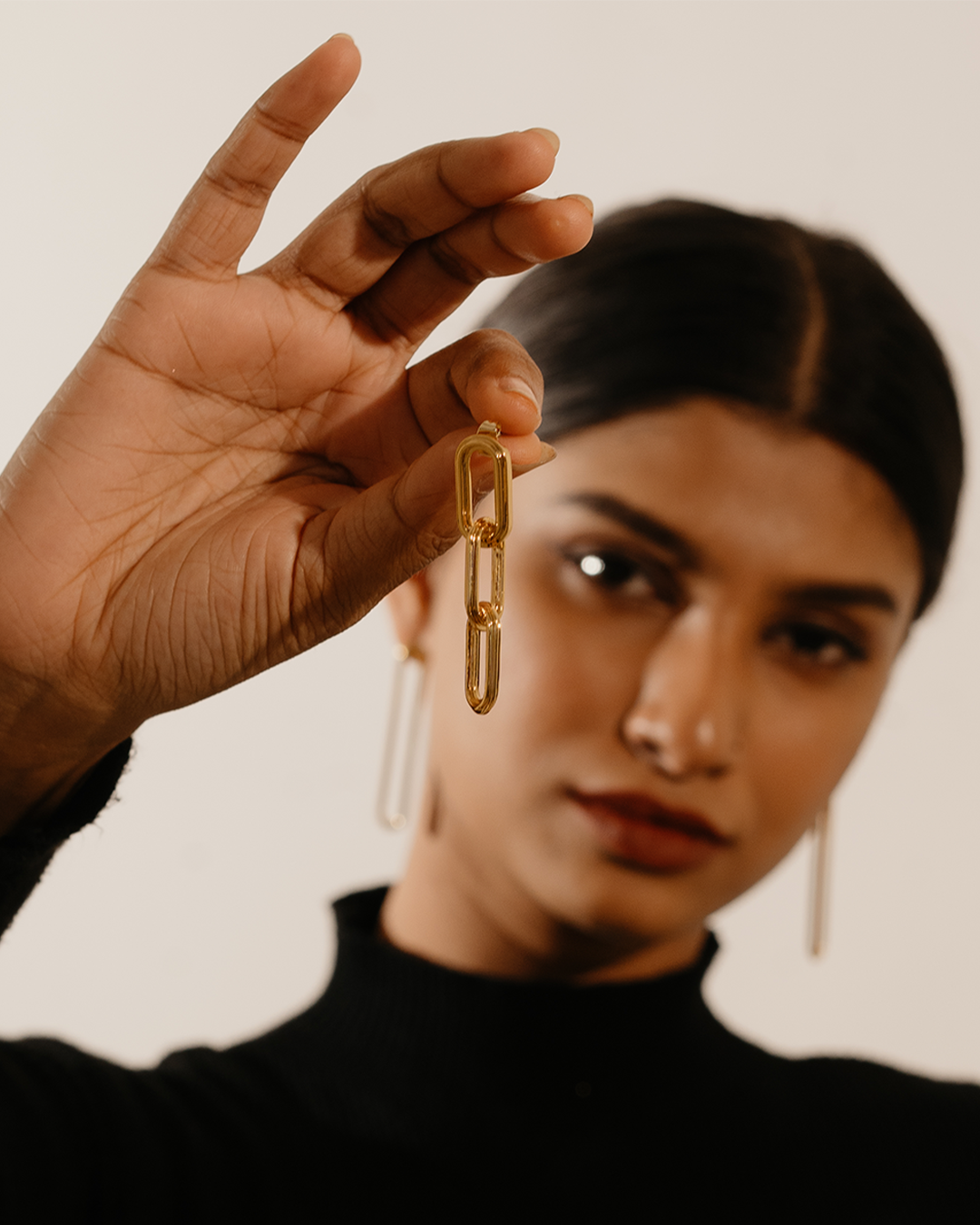 Chain Cascade earrings short gold