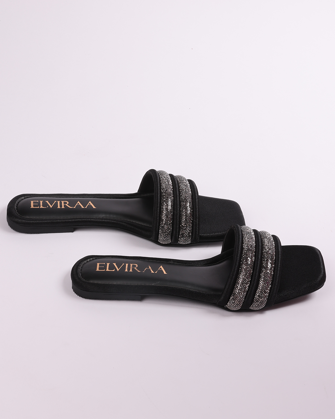 Puffy Diamond strap block heels