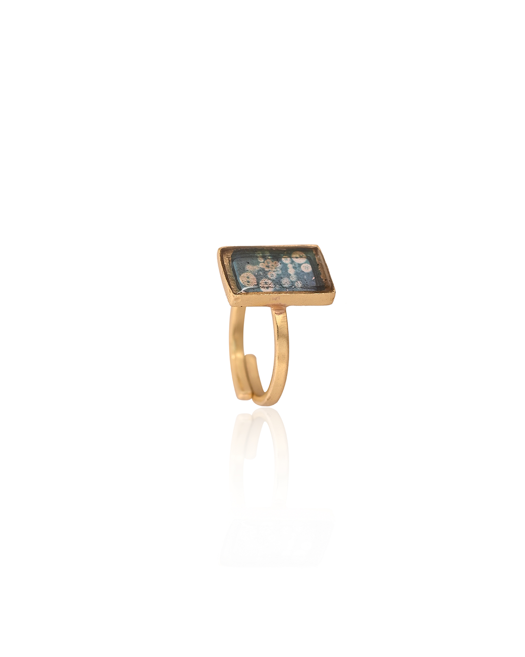 Framed Ring 7