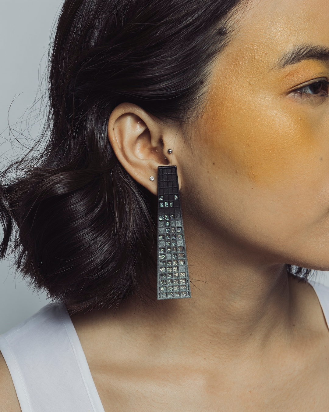 GLINT TOWER EARRINGS