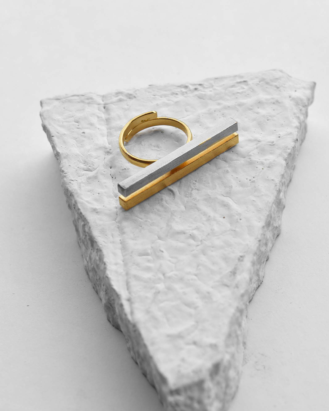 OBLIQUE