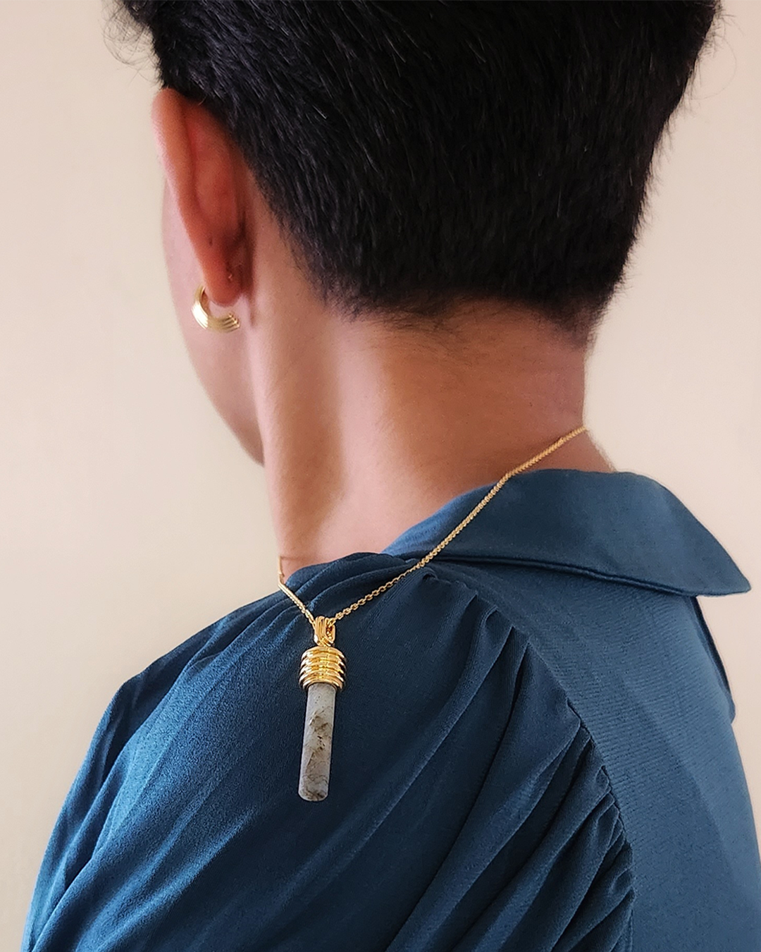 Shaft necklace