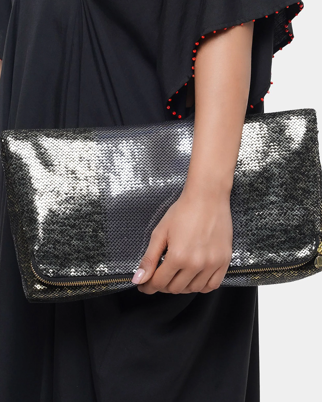 KUBWA SEQUIN CLUTCH 1